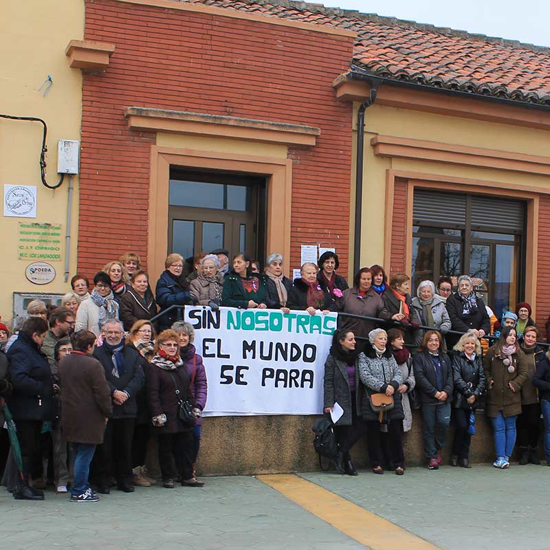 mujeres Rurales concentracion CDR El Villar